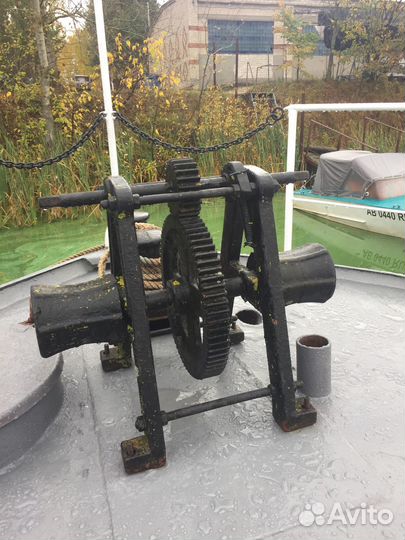 Шпиль ручной