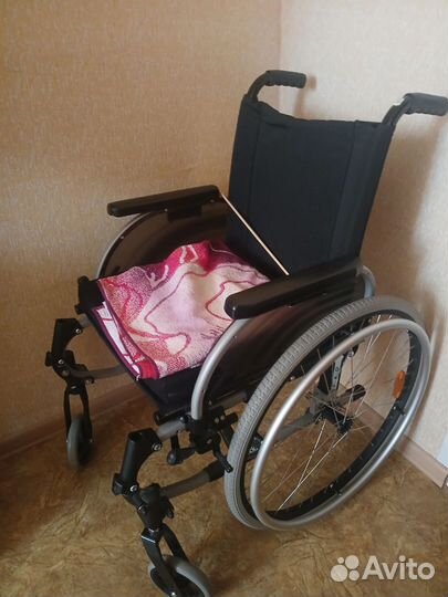 Инвалидная коляска новая до 200 кг