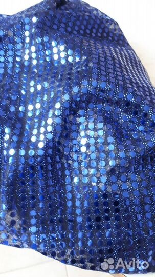 Отрез ткани с пайетками