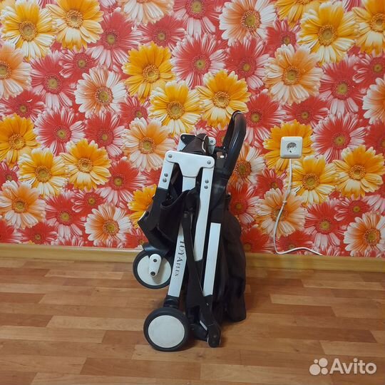 Прогулочная коляска Aplus