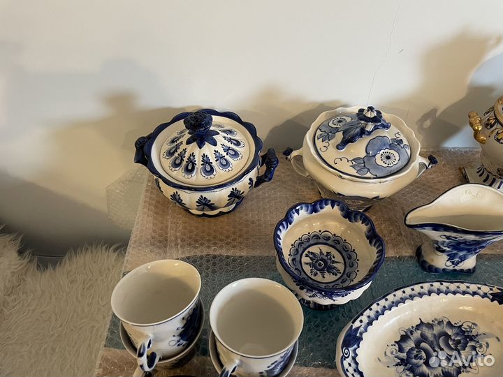 Фарфоровая посуда Гжель