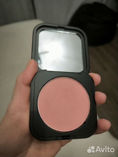 Румяна A. Voevodina