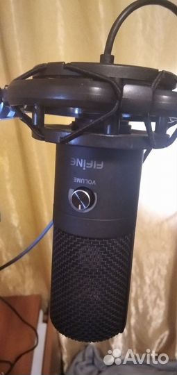 Блогерский микрофон fifine669 +наушники