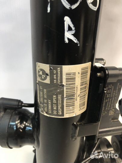 Задний амортизатор левый правый BMW F06 F10