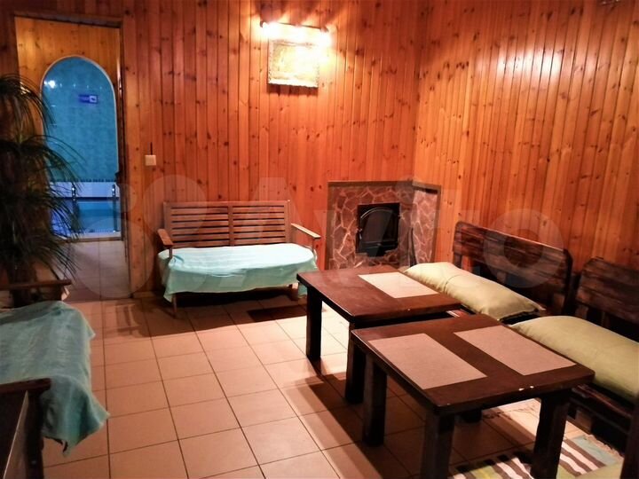 Дом 270 м² на участке 20 сот.