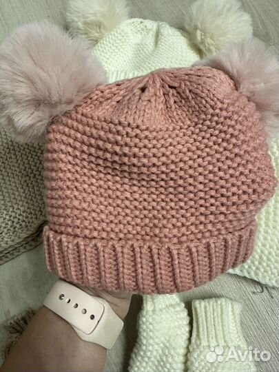 Комплект шапка шарф и варежки на весну