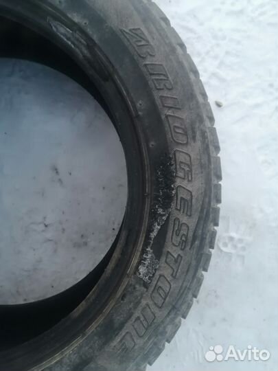 Bridgestone Blizzak DM-V1 215/60 R17 96Q
