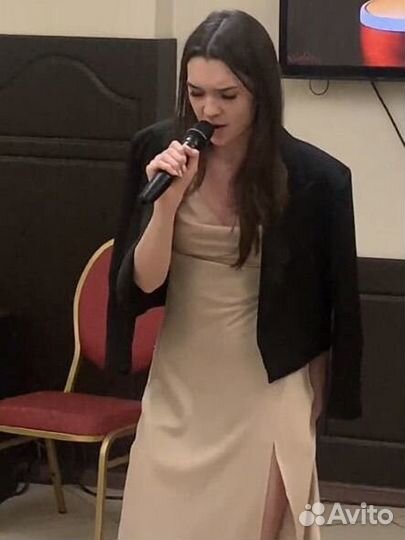 Певица в ресторан