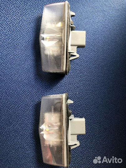 Подсветкa номера lexus RX 200t