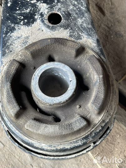 Подрамник задний Lexus RX 350 3