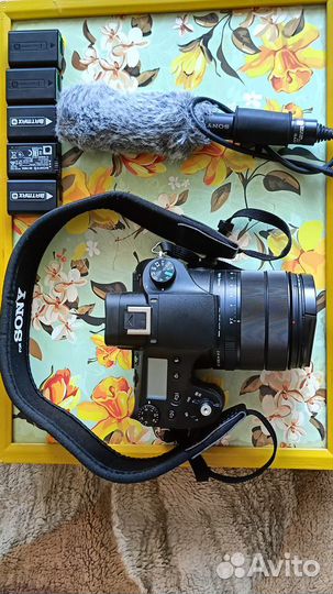 Фотоаппарат Sony- DSC-RX10-M4.№ 2893944