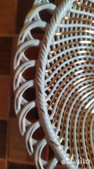 Тарелка прорезной фарфор