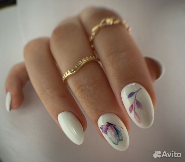 Маникюр и педикюр