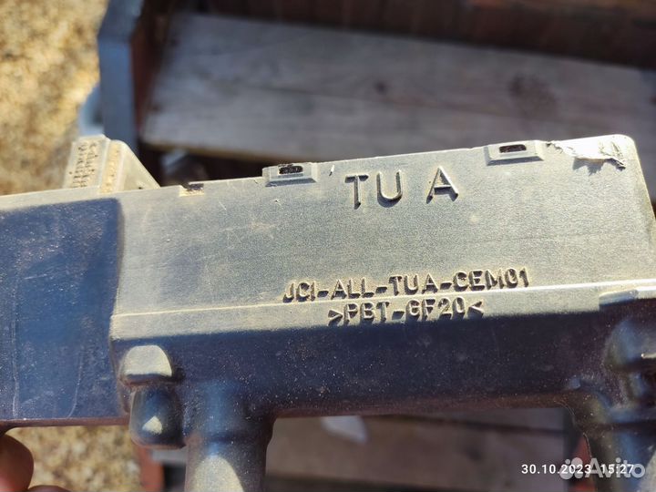 Катушка зажигания Peugeot 206