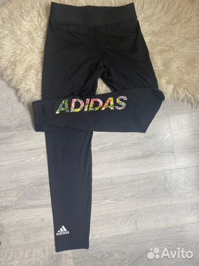 Спортивные леггинсы Adidas