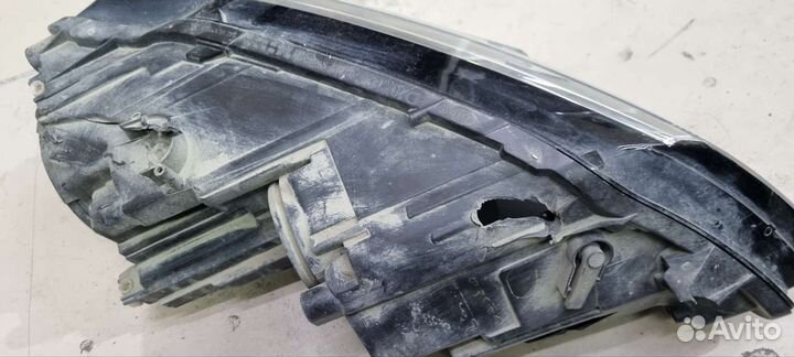 Фара левая фольцваген джетта 2012г