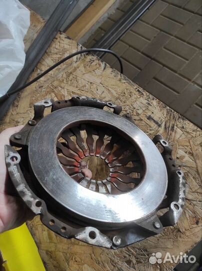 Корзина сцепления Меган 2 1,6 K4M 812