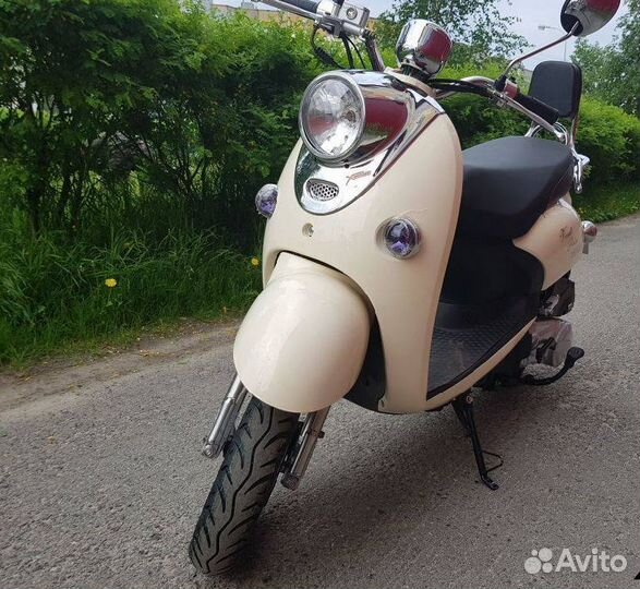 Скутер X-motors retro PRO