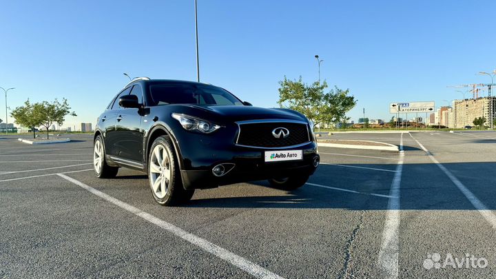 Infiniti QX70 3.7 AT, 2014, 73 000 км