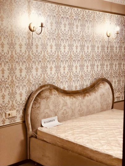 3-к. квартира, 85 м², 1/14 эт.