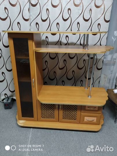 Полка под тв