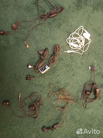 Зарядные, адапторы, наушники для сотовых телефонов