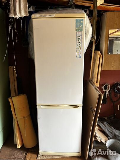 Холодильник бу стинол