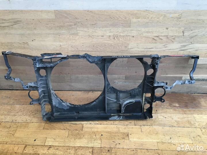 Передняя панель телевизор Audi a8 d2 4.2