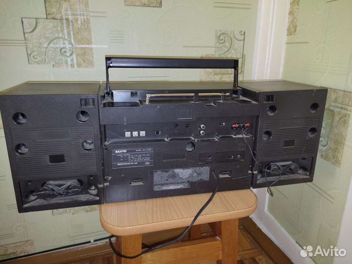 Магнитола sanyo c-33k