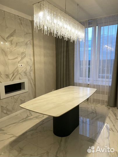 Стол для кафе, ресторана, бара из керамогранита