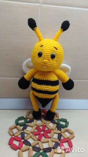 Пчелка Жу-жу-жу