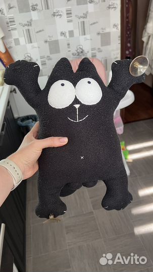 Кот на стекло мягкая игрушка кот с яйцами