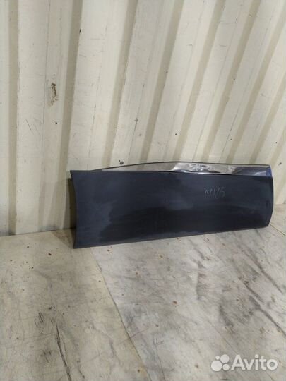 Накладка двери задняя правая Peugeot 3008 2