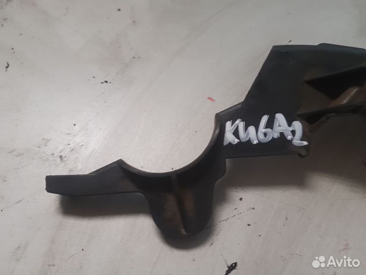 Накладка коробки передач Ford Kuga 2