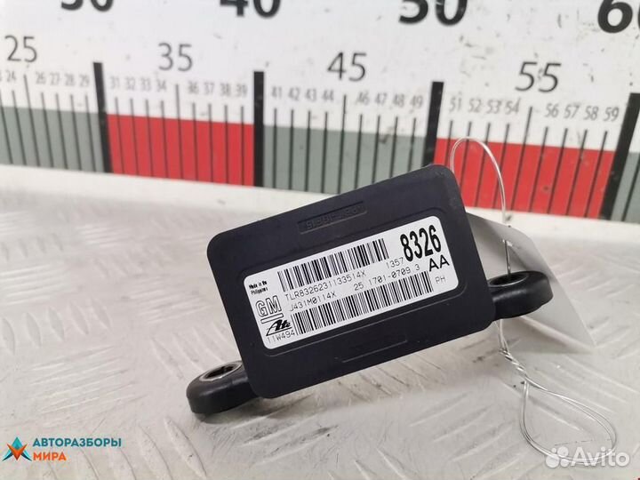 Датчик ускорения Chevrolet Cruze 2012 13578326