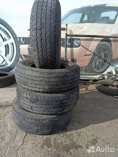 Bridgestone Dueler A/T 245/70 R16