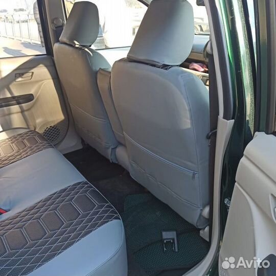 Чехлы Toyota Passo 3 (комбо)