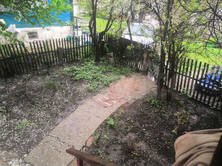 Дом 20 м² на участке 1 сот.