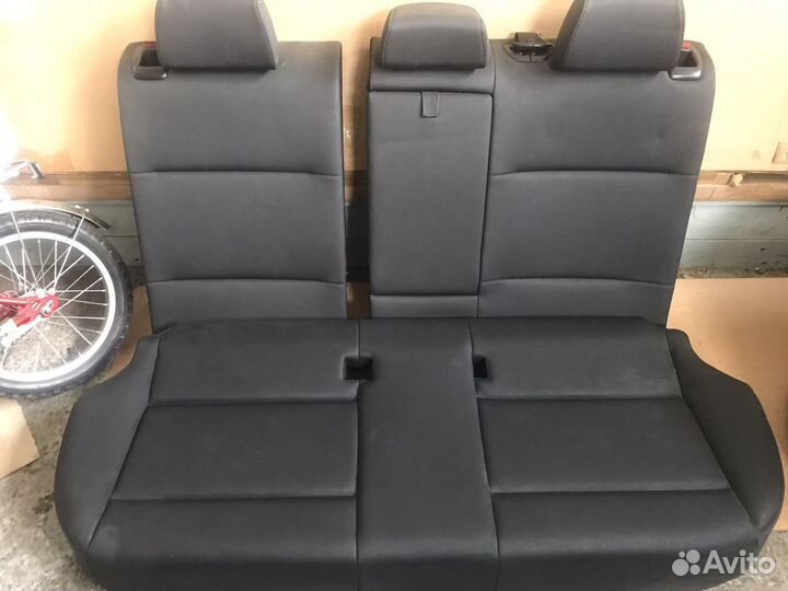 Задний диван BMW X3 F25