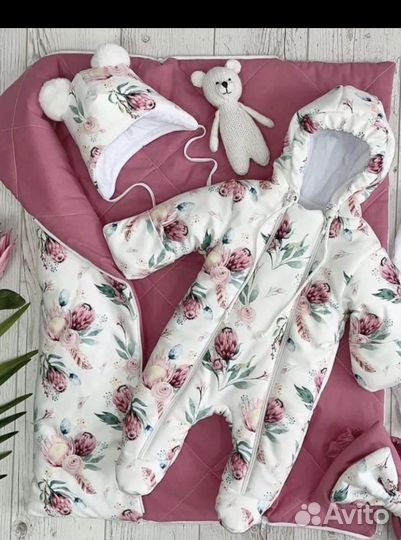 Комплект на выписку для девочки зима