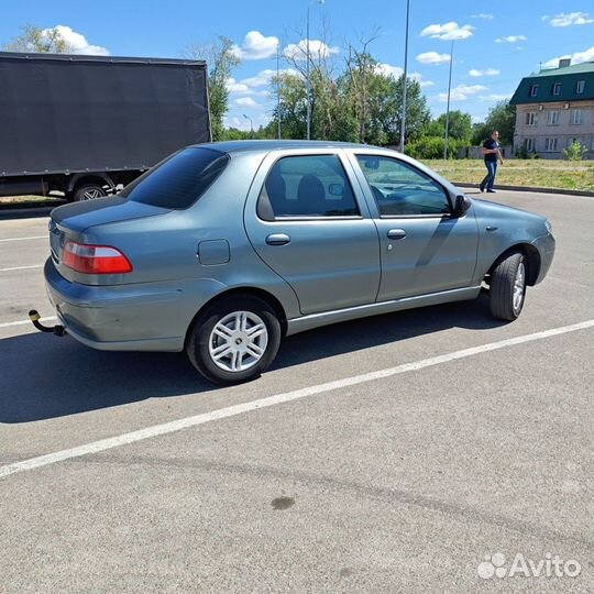 FIAT Albea 1.4 МТ, 2011, 150 000 км