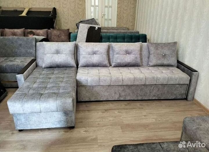 Диван угловой в наличии
