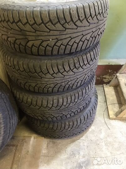 Nokian Tyres Hakkapeliitta 5 275/65 R17