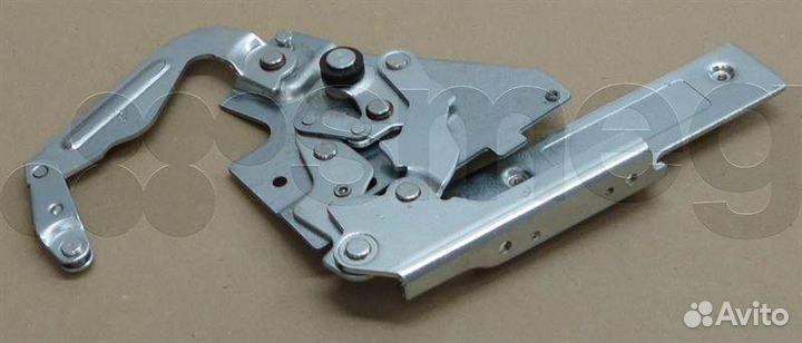 Петля левая 681330615 для посудомоечной машины sme