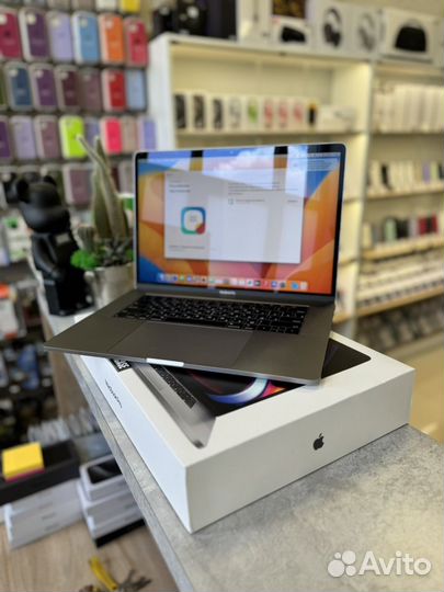 MacBook Pro 15 2018. Touch Bar. Идеал. Гарантия