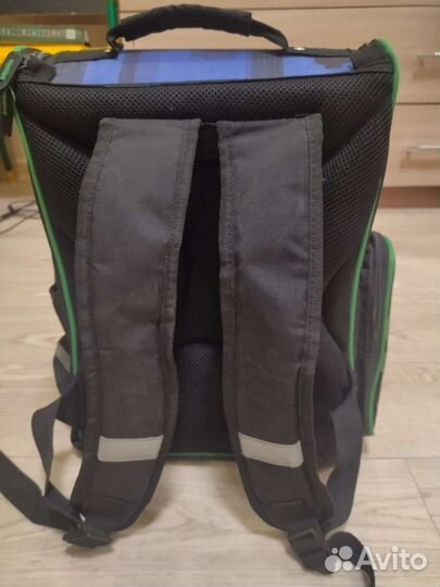 Школьный ранец для мальчика