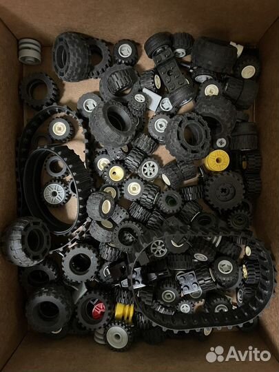 Lego колёса, шины, гусеницы, крепления для колёс