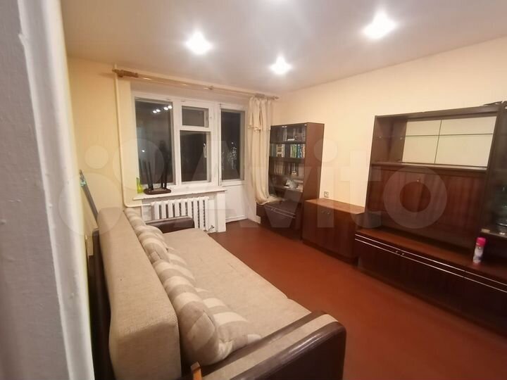 2-к. квартира, 43 м², 5/5 эт.