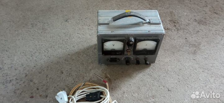 Зарядное устройство СССР