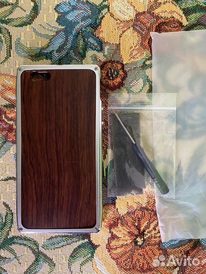 Чехол на iPhone 6s